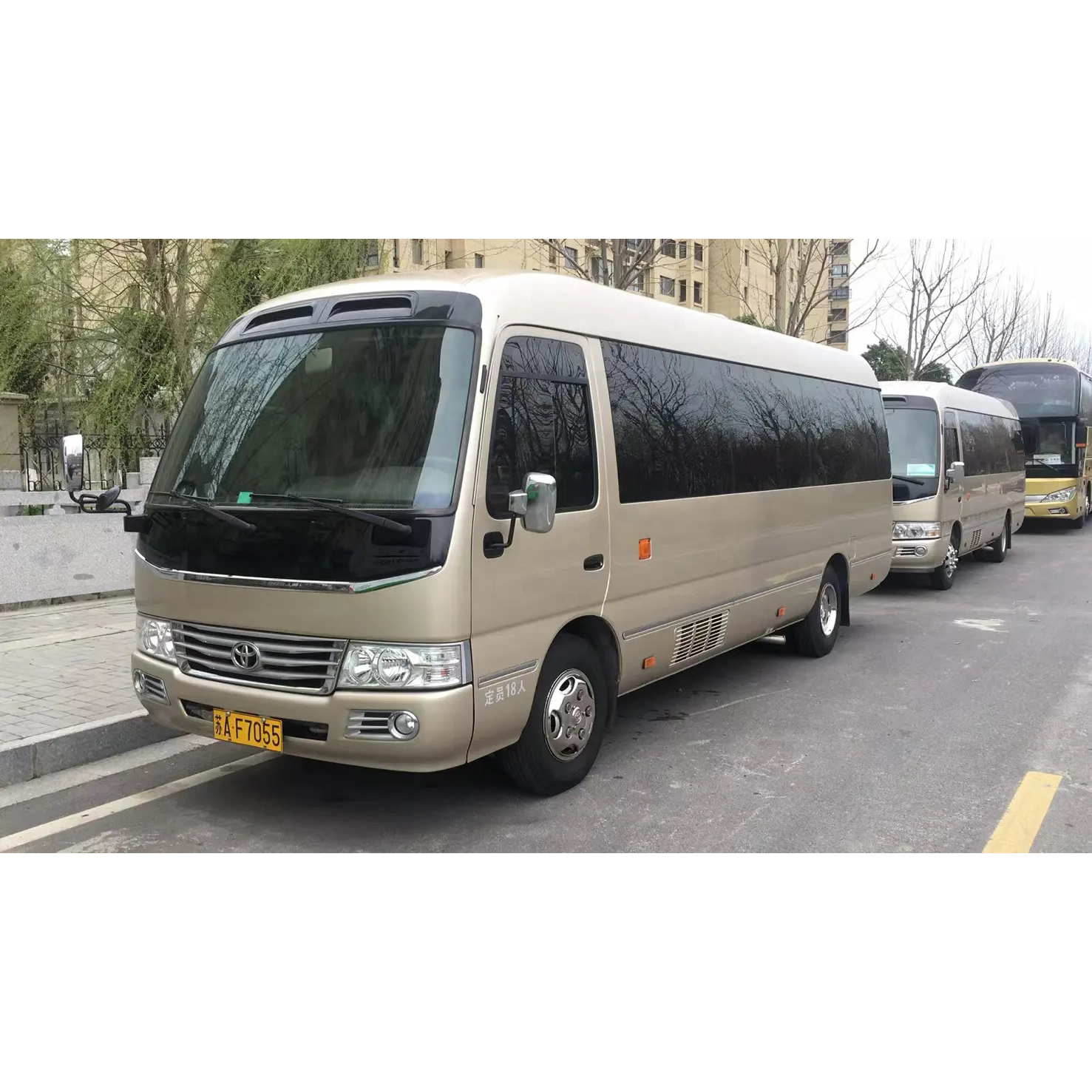 Used Toyota Coaster 30-Seater Bus Customized with Manual Transmission Gasoline Fuel-Cheap Roller Coasters for Sale